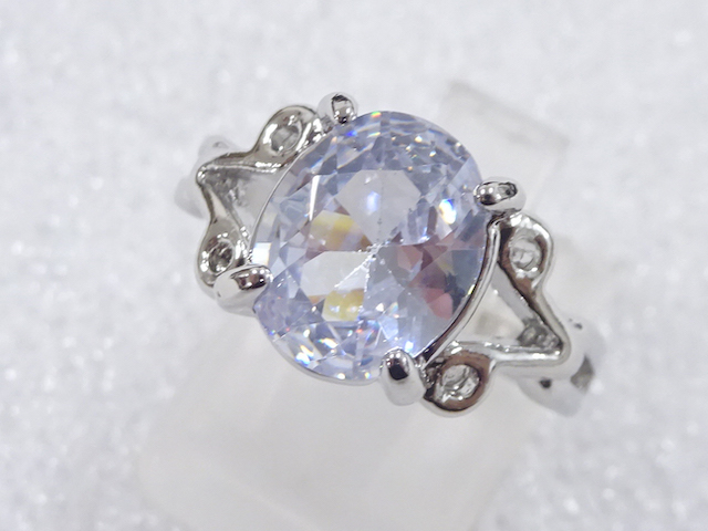 JAPANESE KIMONO / ANTIQUE CRYSTAL RING (SIZE 15.5)